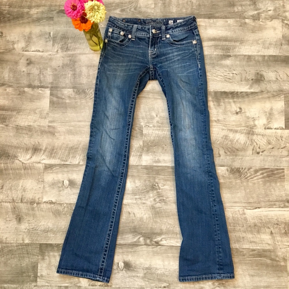 Miss Me size 26x33